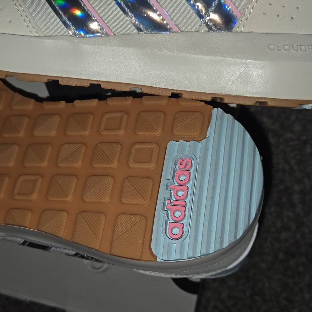 New adidas RUN 60 J unisex size 7y=8.5 womens - Picture 6 of 9